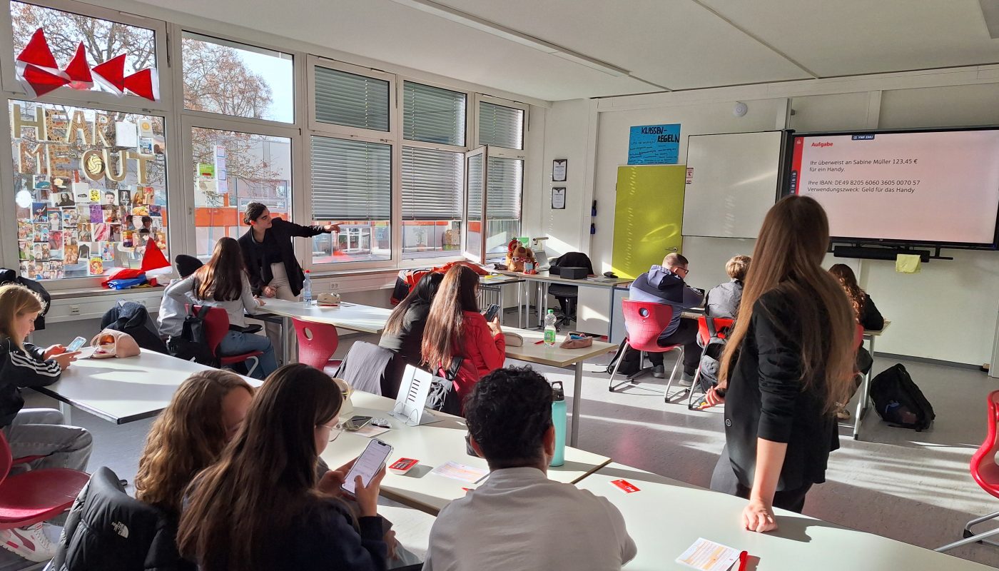 Praxisnah lernen mit der Sparkasse